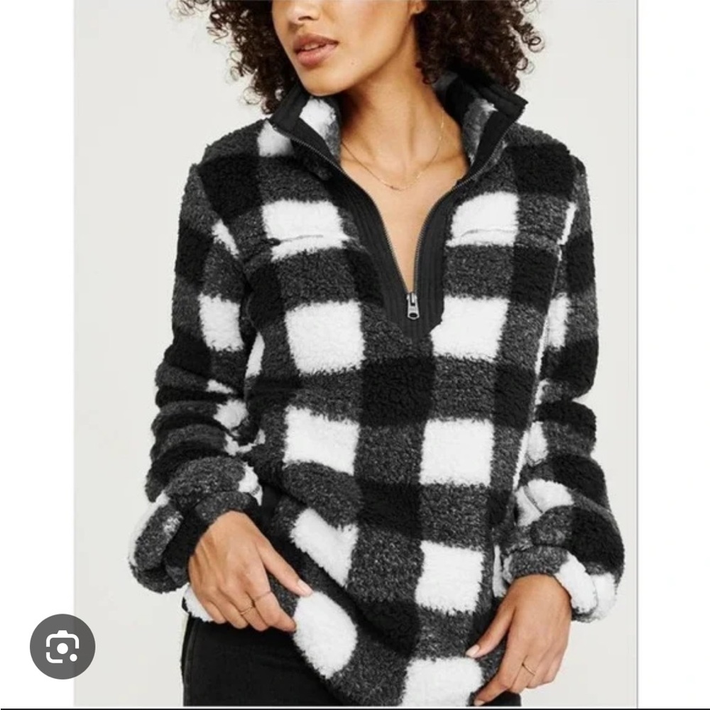 Abercrombie & Fitch Plaid Sherpa Fleece